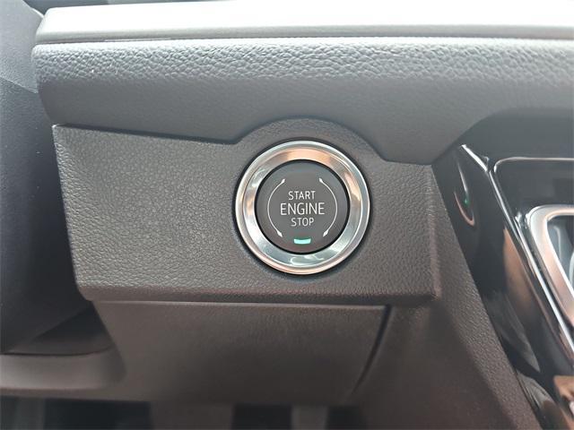 new 2025 Chevrolet Traverse car, priced at $43,690