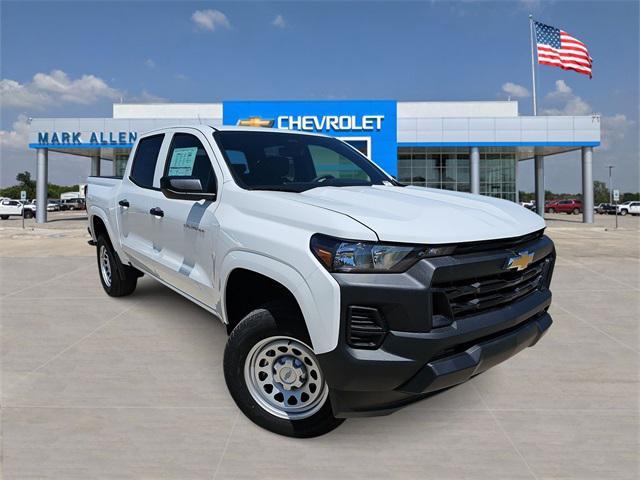 new 2025 Chevrolet Colorado car, priced at $33,990