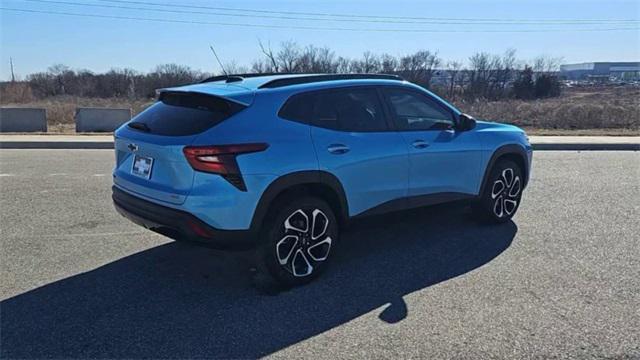 new 2025 Chevrolet Trax car, priced at $28,495