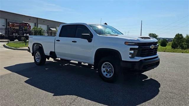 new 2025 Chevrolet Silverado 3500 car, priced at $53,985