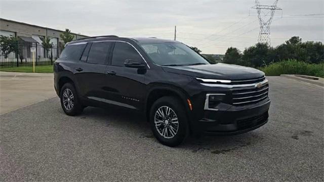 new 2025 Chevrolet Traverse car, priced at $42,095