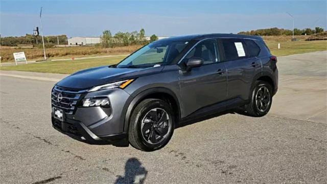 used 2024 Nissan Rogue car, priced at $22,988