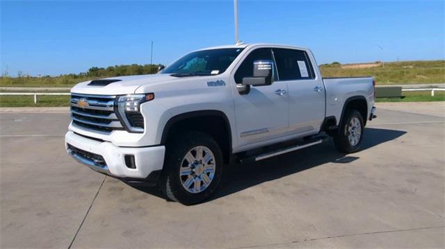 used 2024 Chevrolet Silverado 2500 car, priced at $69,997