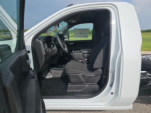 new 2025 Chevrolet Silverado 3500 car, priced at $44,943