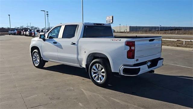 new 2025 Chevrolet Silverado 1500 car, priced at $45,945