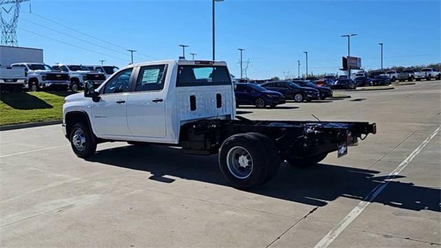 new 2025 Chevrolet Silverado 3500 car, priced at $61,718