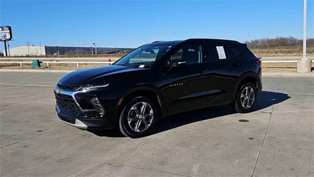 used 2024 Chevrolet Blazer car, priced at $34,877