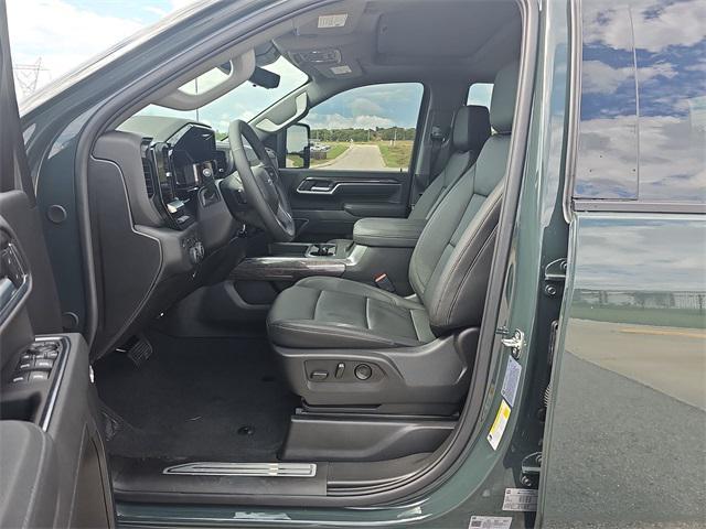 new 2025 Chevrolet Silverado 2500 car, priced at $77,997