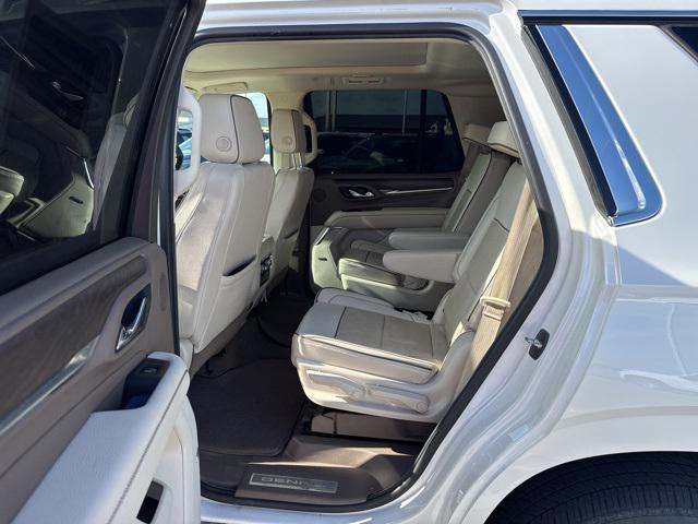 used 2021 GMC Yukon car, priced at $43,797