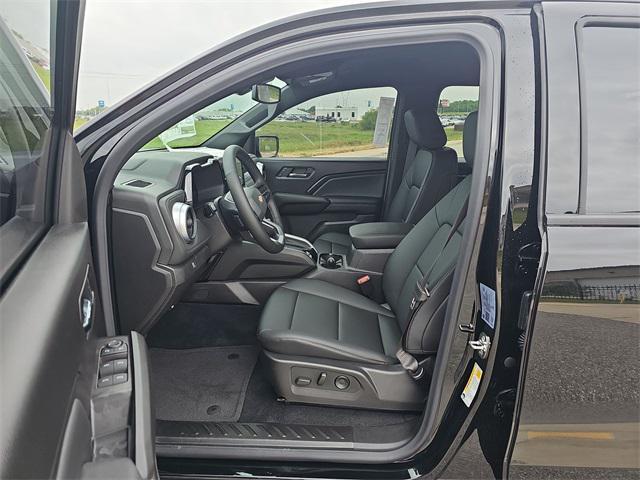new 2025 Chevrolet Colorado car, priced at $39,977