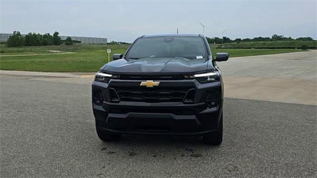 new 2025 Chevrolet Colorado car, priced at $39,977