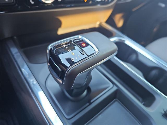 used 2024 Chevrolet Silverado 1500 car, priced at $45,566