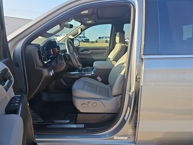 used 2024 Chevrolet Silverado 1500 car, priced at $45,566