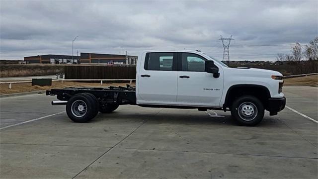 new 2025 Chevrolet Silverado 3500 car, priced at $61,258