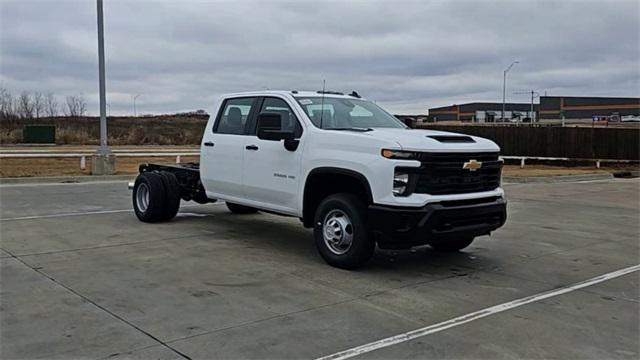 new 2025 Chevrolet Silverado 3500 car, priced at $61,258