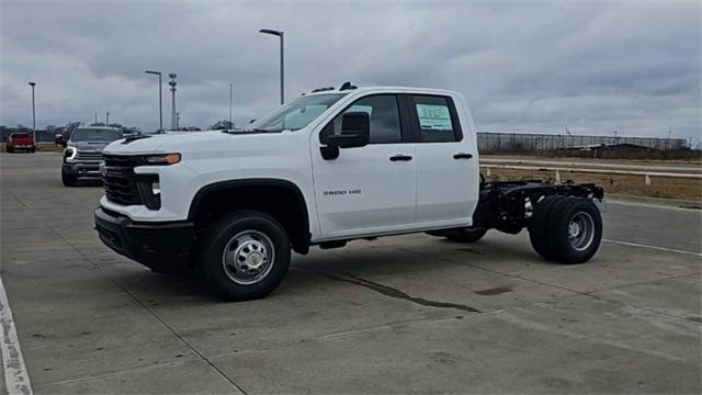 new 2025 Chevrolet Silverado 3500 car, priced at $50,740