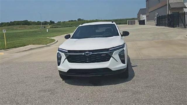 new 2025 Chevrolet Trax car, priced at $26,590