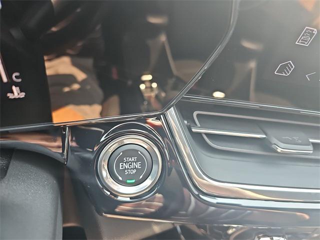 new 2025 Chevrolet Trax car, priced at $26,590