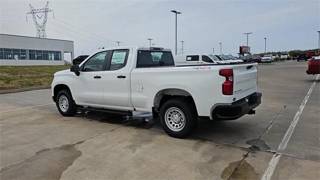 new 2025 Chevrolet Silverado 1500 car, priced at $45,335