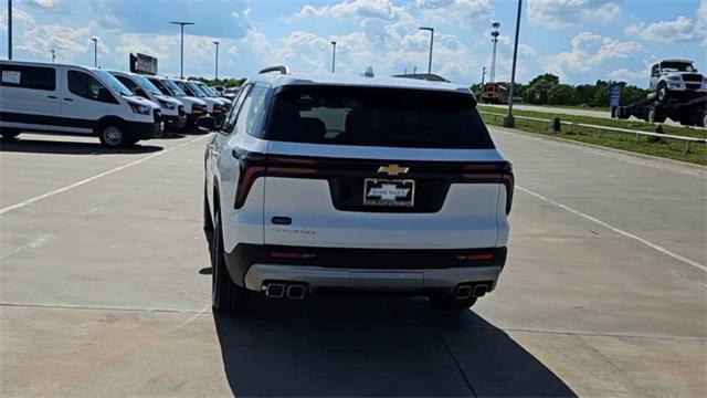 new 2025 Chevrolet Traverse car, priced at $42,095