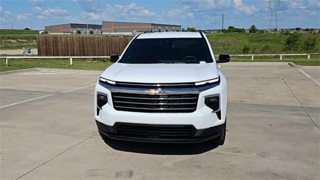 new 2025 Chevrolet Traverse car, priced at $42,095