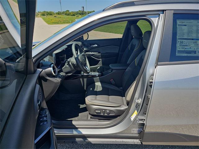 new 2025 Chevrolet Trax car, priced at $25,977