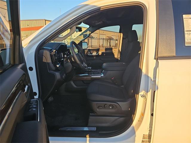 new 2025 Chevrolet Silverado 1500 car, priced at $60,500