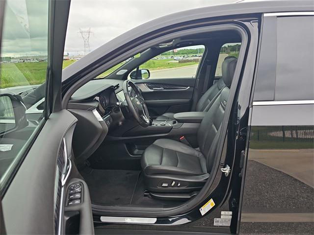 used 2024 Cadillac XT6 car, priced at $49,988