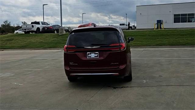 used 2022 Chrysler Pacifica Hybrid car, priced at $30,997