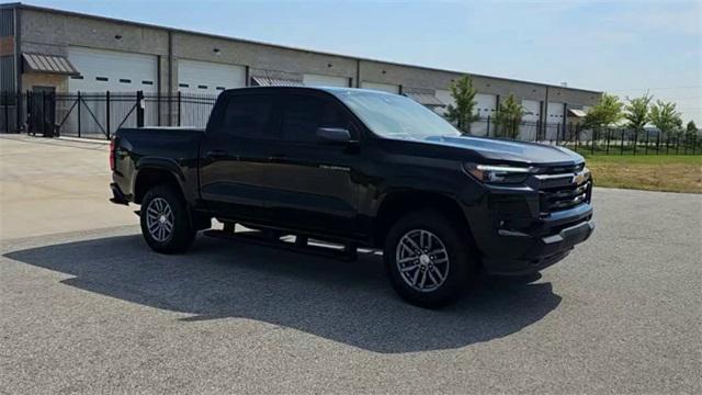 new 2025 Chevrolet Colorado car, priced at $44,205