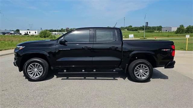 new 2025 Chevrolet Colorado car, priced at $44,205