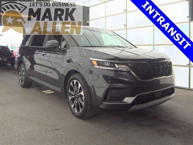 used 2024 Kia Carnival car, priced at $36,877