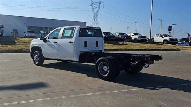 new 2025 Chevrolet Silverado 3500 car