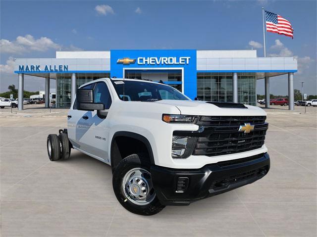 new 2025 Chevrolet Silverado 3500 car