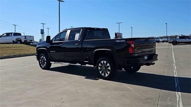 used 2024 Chevrolet Silverado 2500 car, priced at $48,999