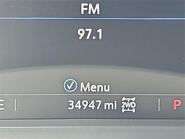 used 2024 Cadillac XT6 car, priced at $43,988