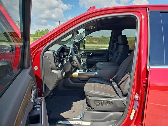 new 2025 Chevrolet Silverado 3500 car, priced at $82,777