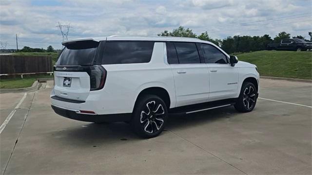 new 2025 Chevrolet Suburban car, priced at $75,777