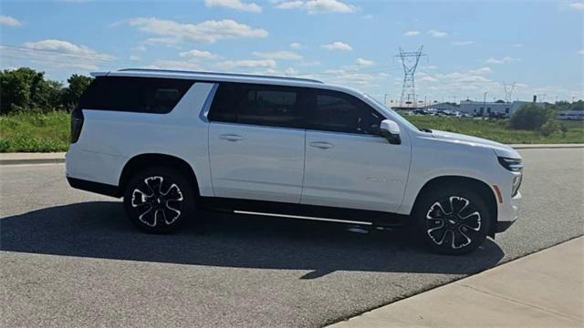 new 2025 Chevrolet Suburban car, priced at $75,777