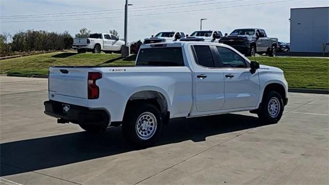 new 2024 Chevrolet Silverado 1500 car, priced at $43,245