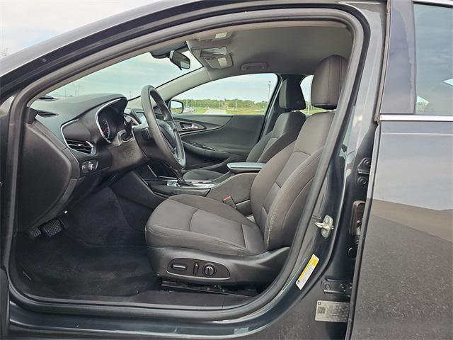 used 2018 Chevrolet Malibu car, priced at $15,777