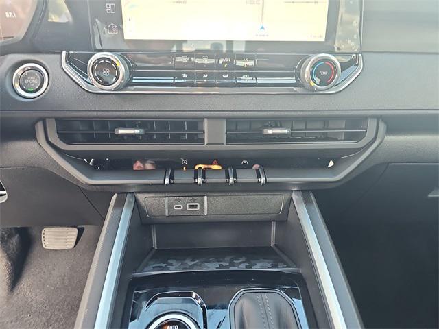 new 2025 Chevrolet Colorado car, priced at $37,890