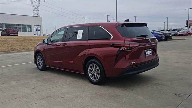 used 2022 Toyota Sienna car, priced at $29,997