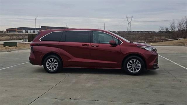 used 2022 Toyota Sienna car, priced at $29,997