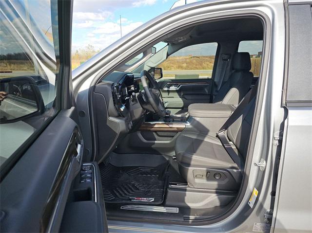 new 2025 Chevrolet Silverado 1500 car, priced at $63,000