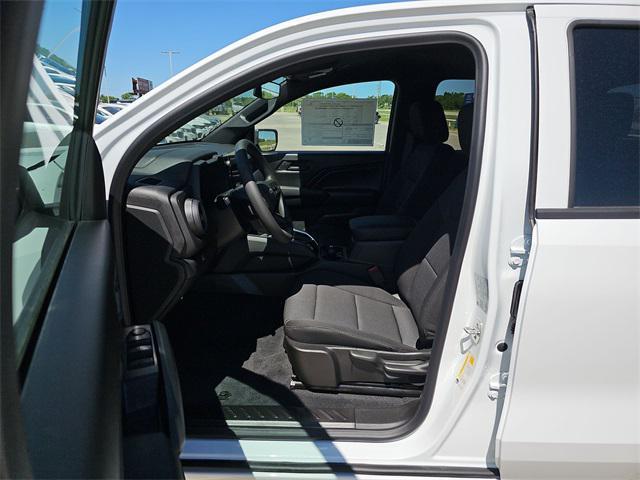 new 2025 Chevrolet Colorado car, priced at $33,990