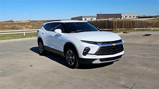 new 2025 Chevrolet Blazer car, priced at $38,020