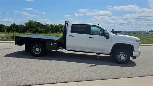 new 2025 Chevrolet Silverado 3500 car, priced at $52,653