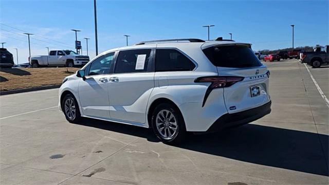 used 2021 Toyota Sienna car, priced at $35,588