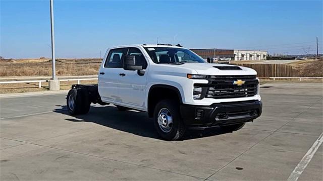 new 2025 Chevrolet Silverado 3500 car